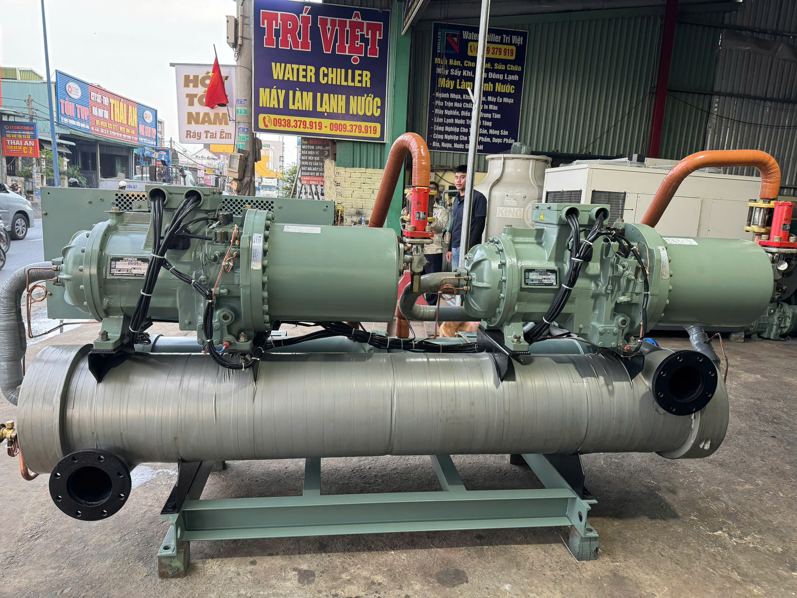 Hitachi 80HP  nhà máy dầu trường An Phú Mỹ Bà Rịa